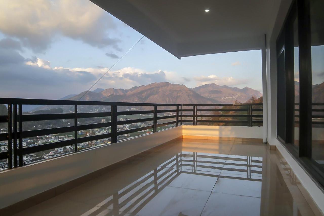 Oyo 30488 Satkar Hotel Pithoragarh Exterior photo