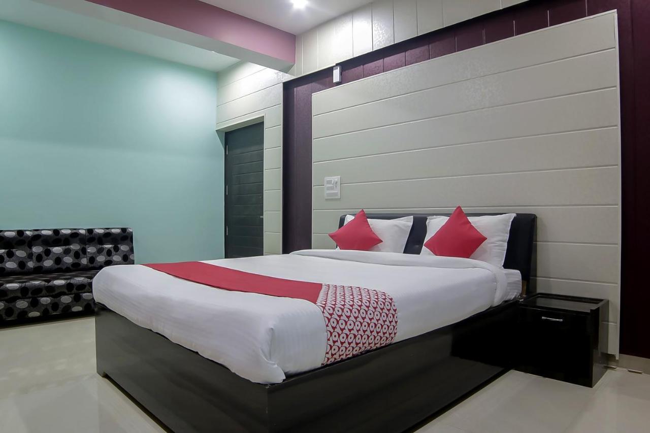 Oyo 30488 Satkar Hotel Pithoragarh Exterior photo