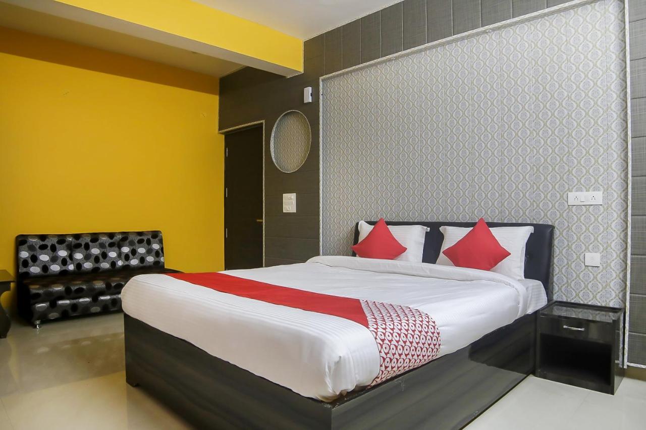 Oyo 30488 Satkar Hotel Pithoragarh Exterior photo